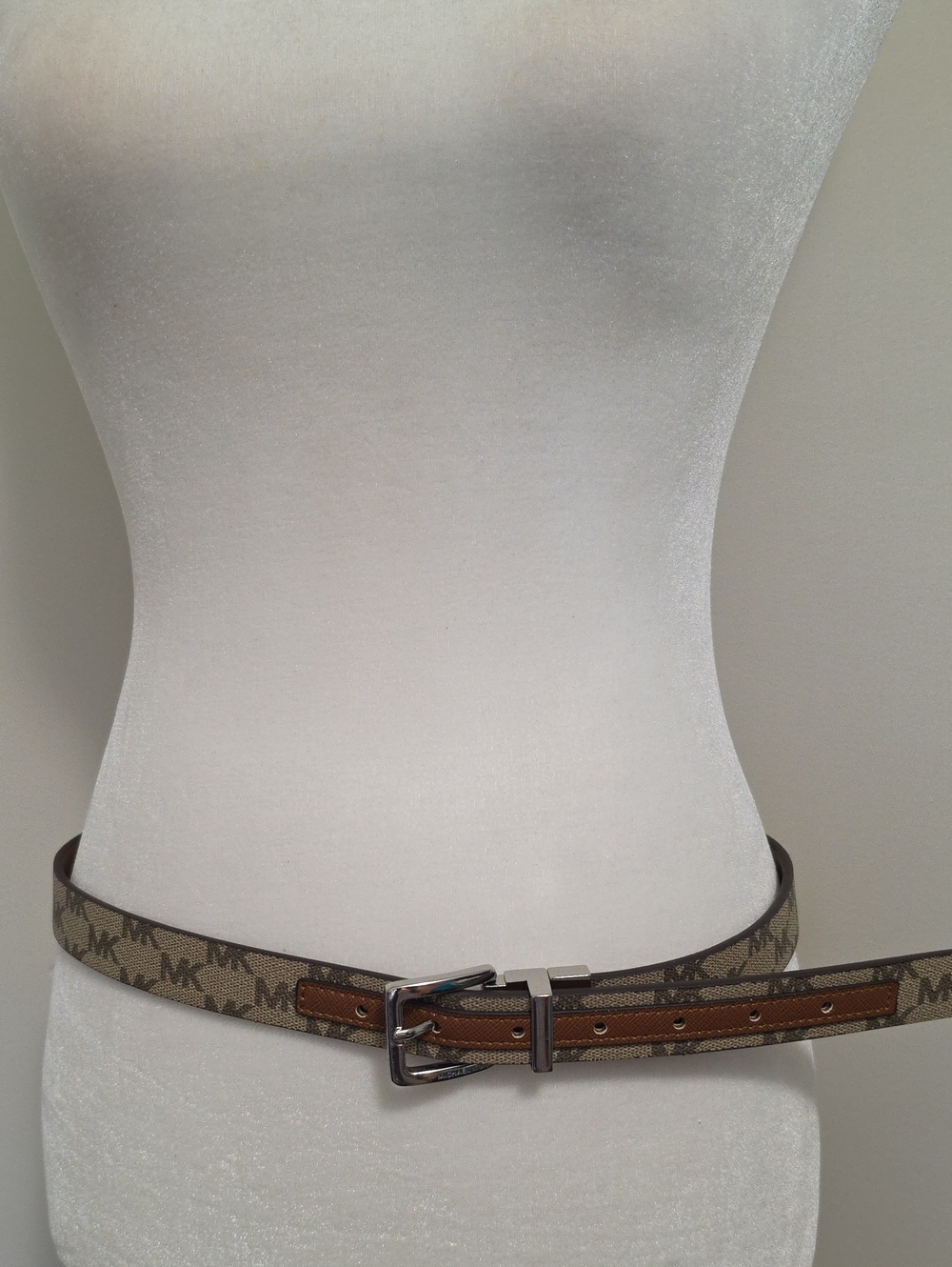 Michael Kors Reversible Signature MK Monogram Narrow Belt - Size Medium M (41")